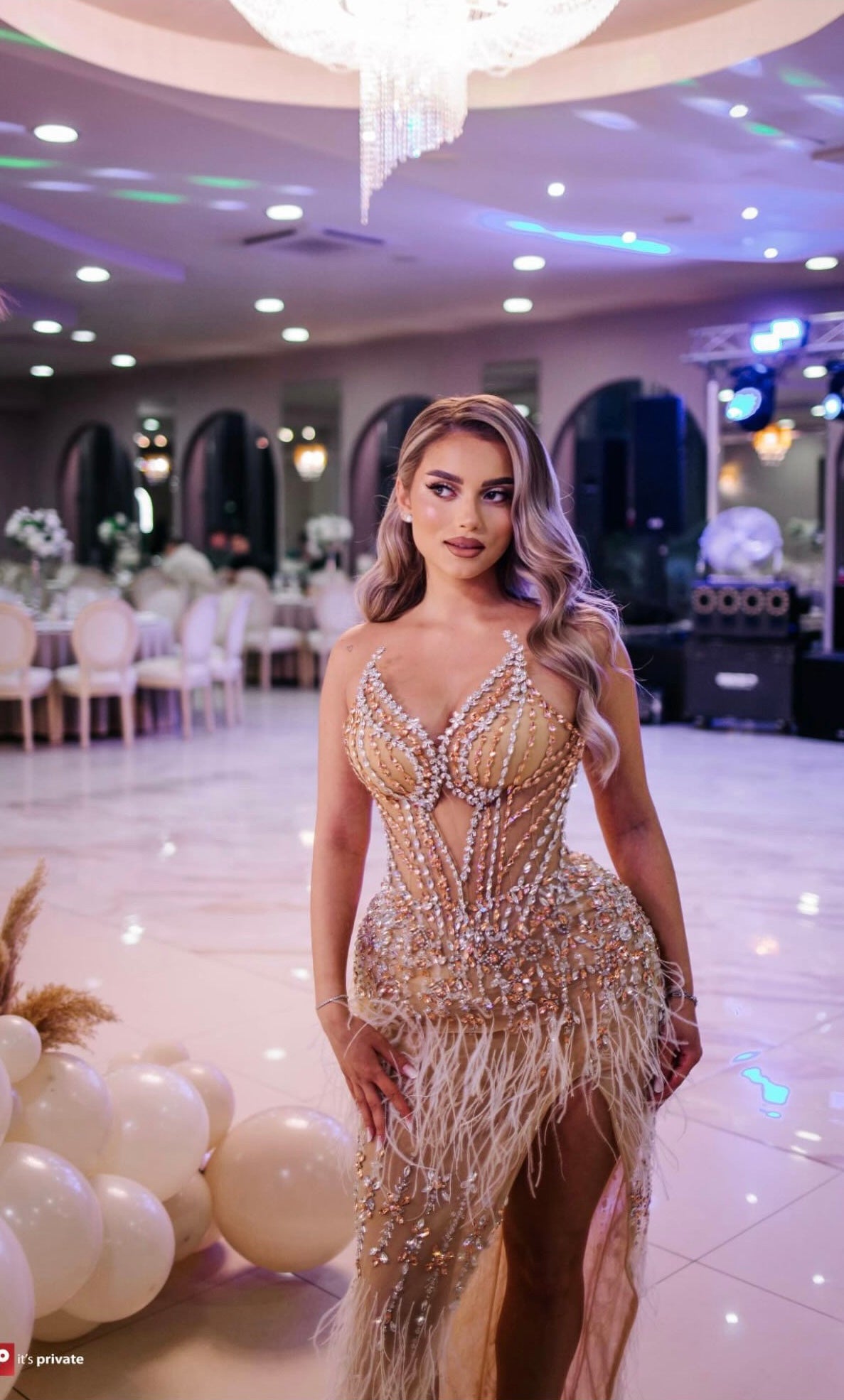 Închiriere Rochie Haute Couture -Sequoia