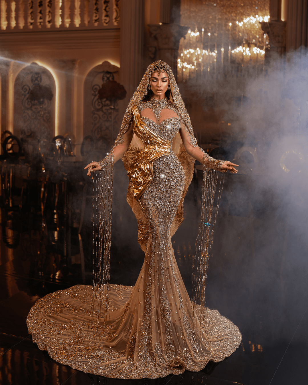 Închiriere Rochie Haute Couture BLINI - VALORA GOLD LONG DRESS WITH METALLIC LEATHER AND VAIL