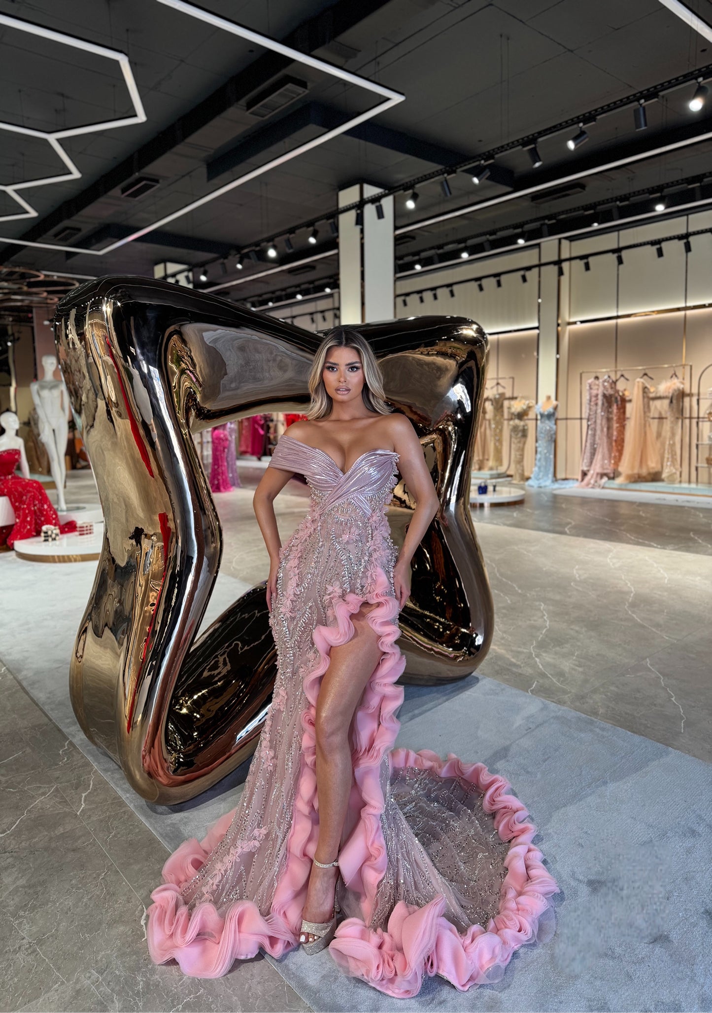 Închiriere Rochie Haute Kosovo BARON - Roza