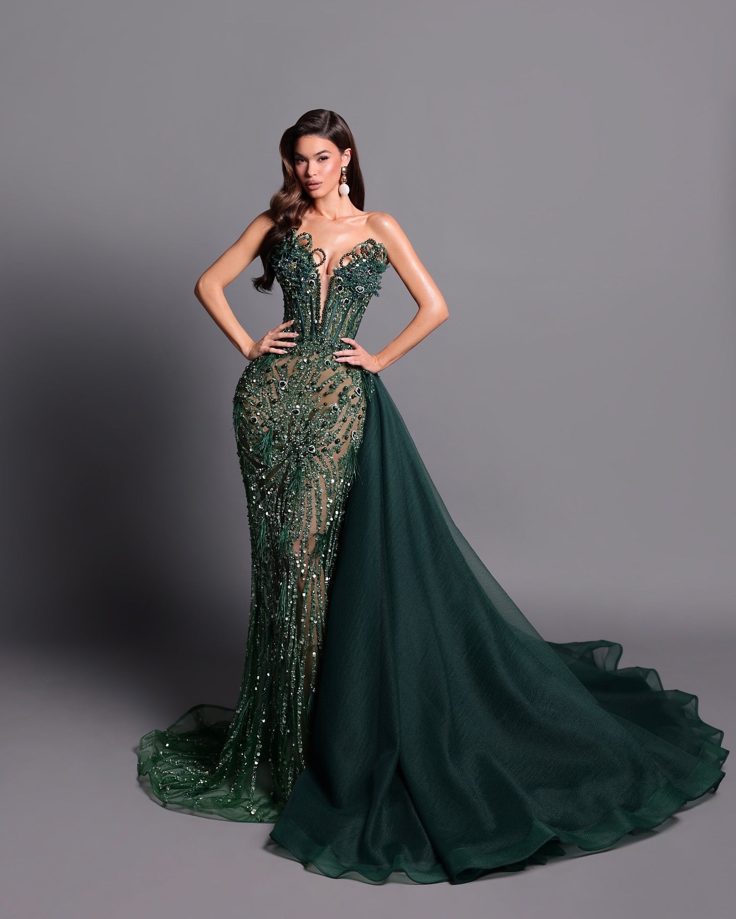 Închiriere Rochie Haute Kosovo BARON - Éternité Couture Glam