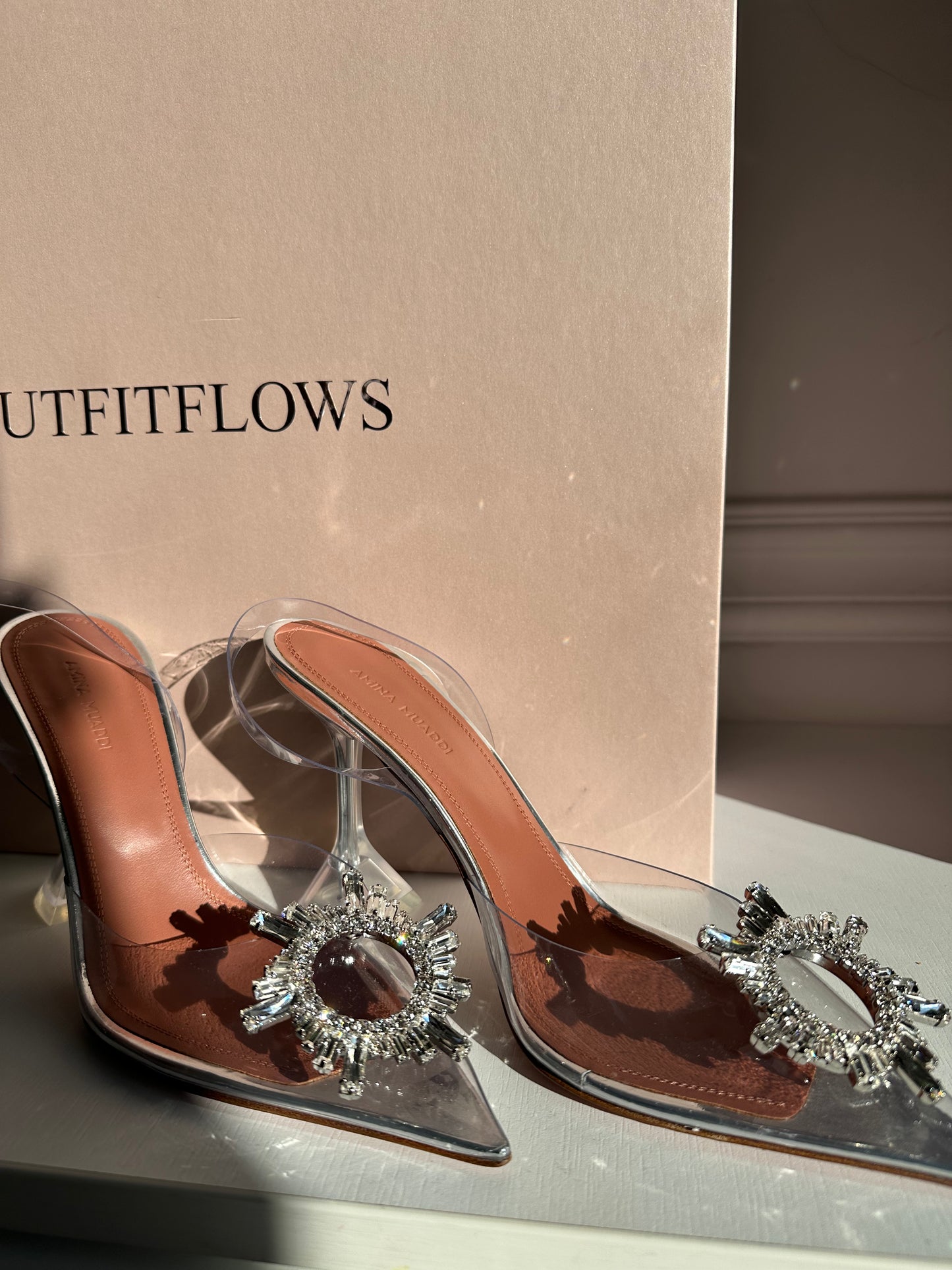 Închiriere pantofi Amina Muaddi - Begum Glass 95mm slingback pumps