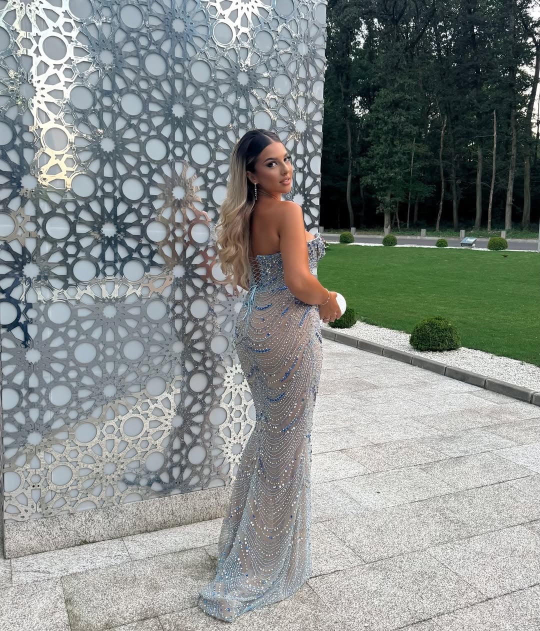 Închiriere Rochie Haute Couture - Rever 009 - SS24