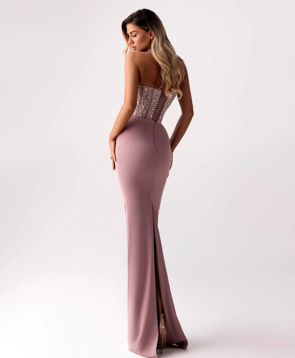 Închiriere Rochie Haute Couture Kosovo Designer - Dustine