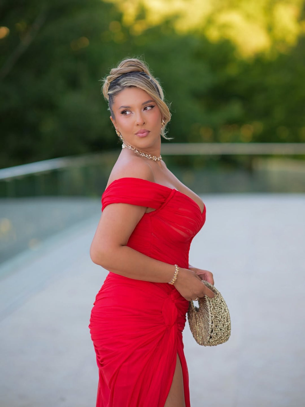 Închiriere Rochie Haute Couture Kosovo Designer Daniela’s choice