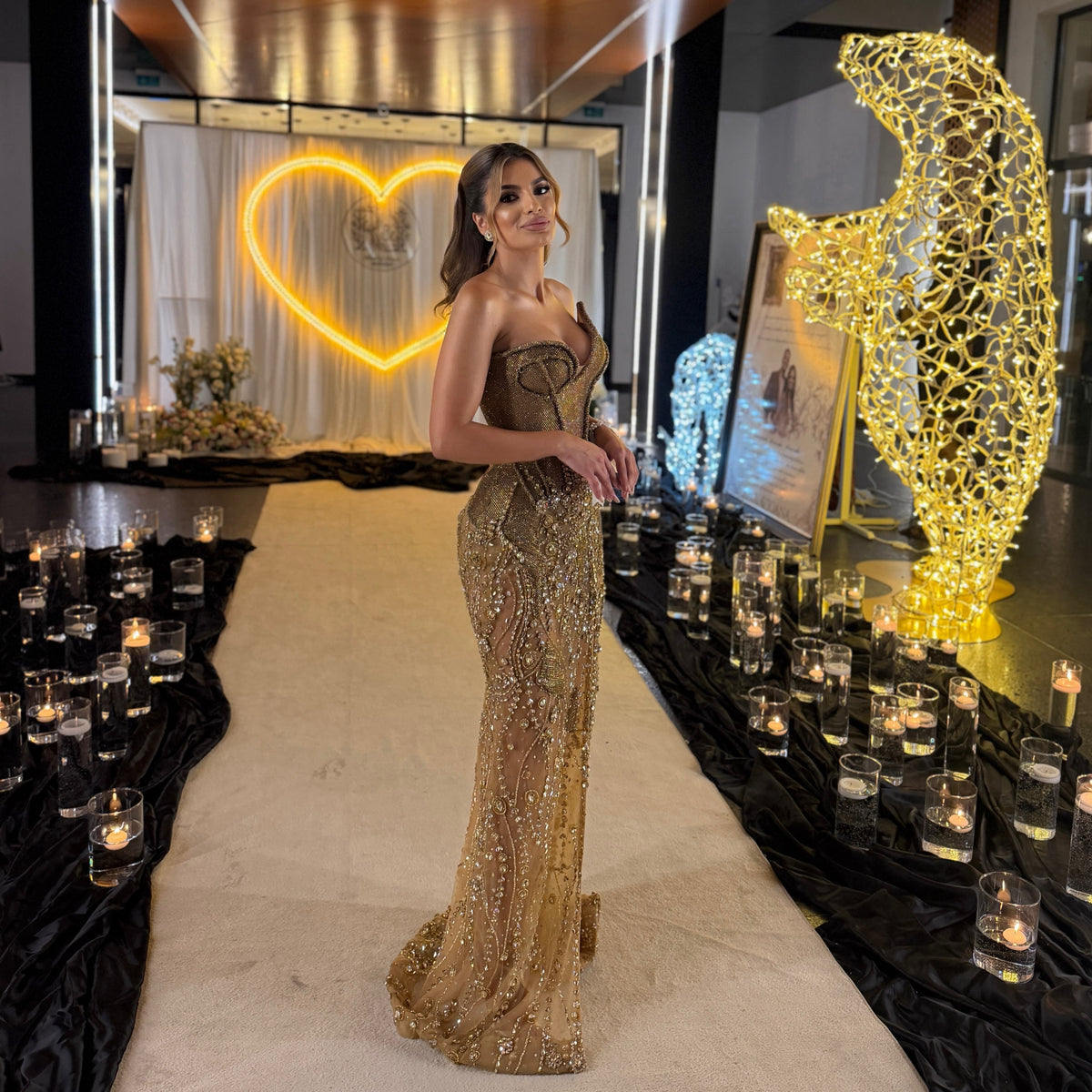 Închiriere Rochie Haute Couture Kosovo Designer - Gold Goddess