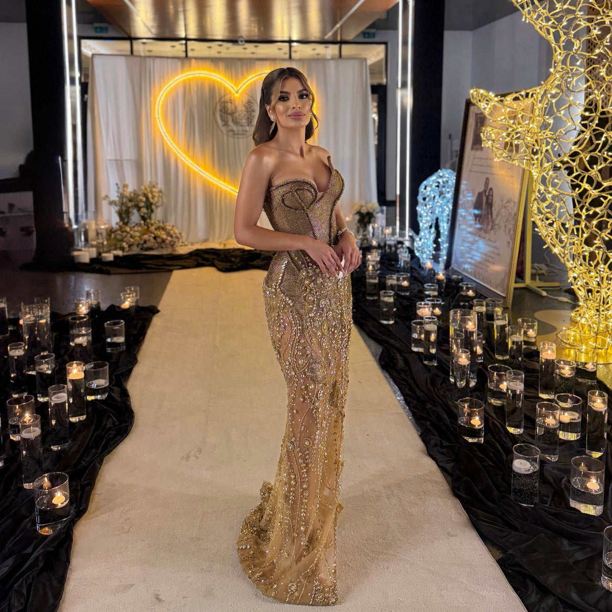 Închiriere Rochie Haute Couture Kosovo Designer - Gold Goddess