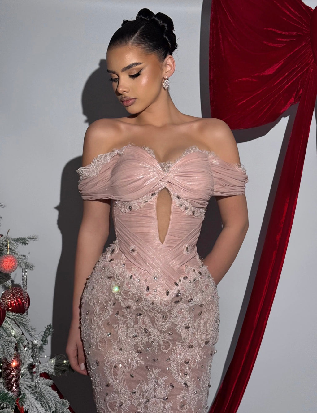 Închiriere Rochie Haute Couture Kosovo Designer - Roseline
