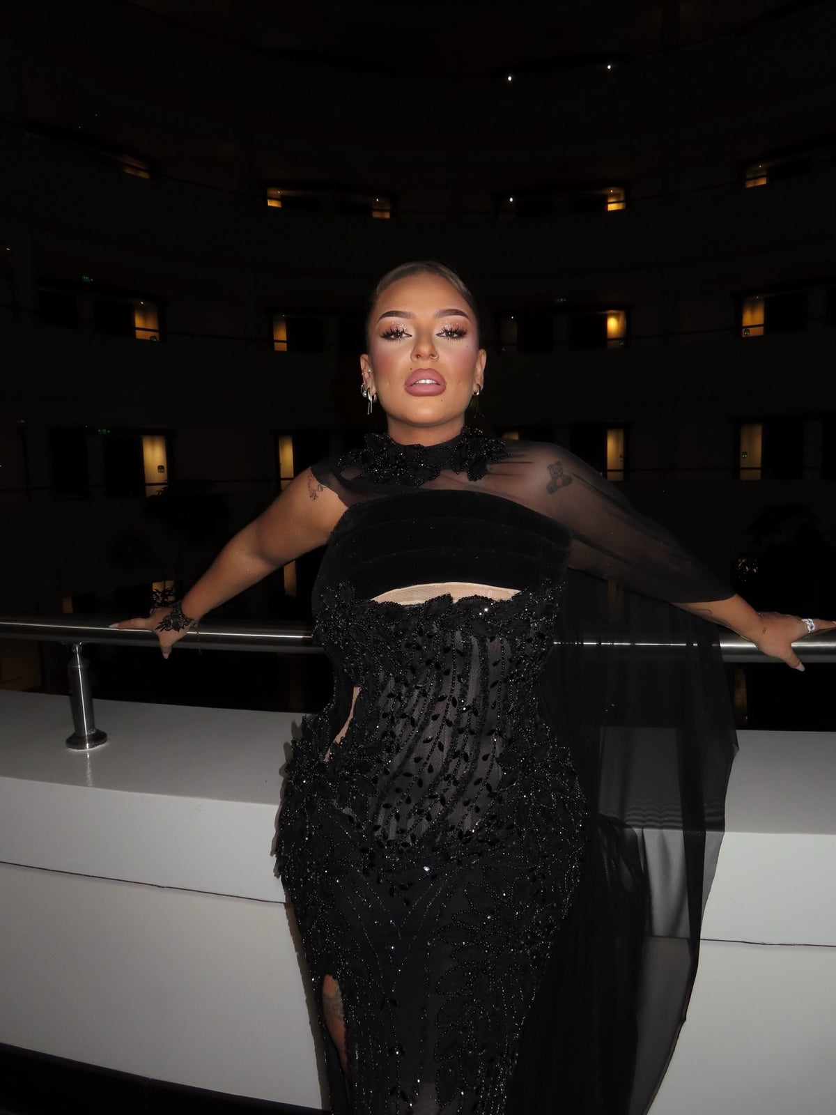 Închiriere Rochie Haute Couture Kosovo Designer - Black Veil