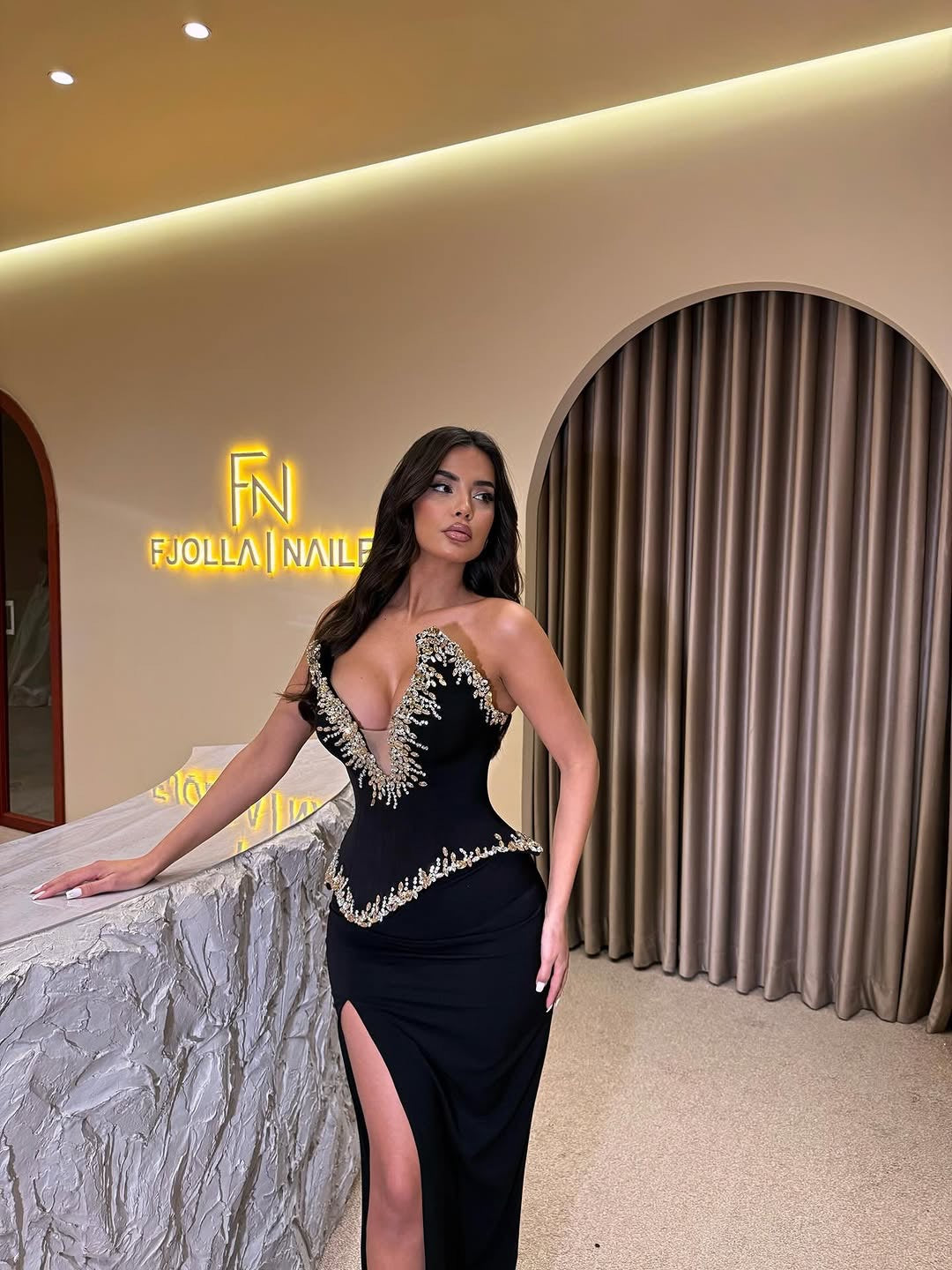 Închiriere Rochie Haute Couture - Midnight muse 001