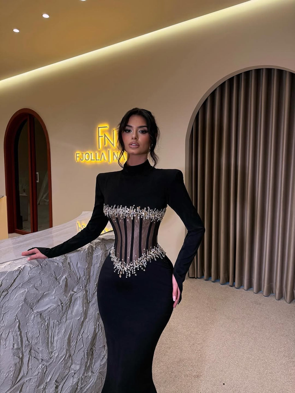 Închiriere Rochie Haute Couture - Midnight muse 002