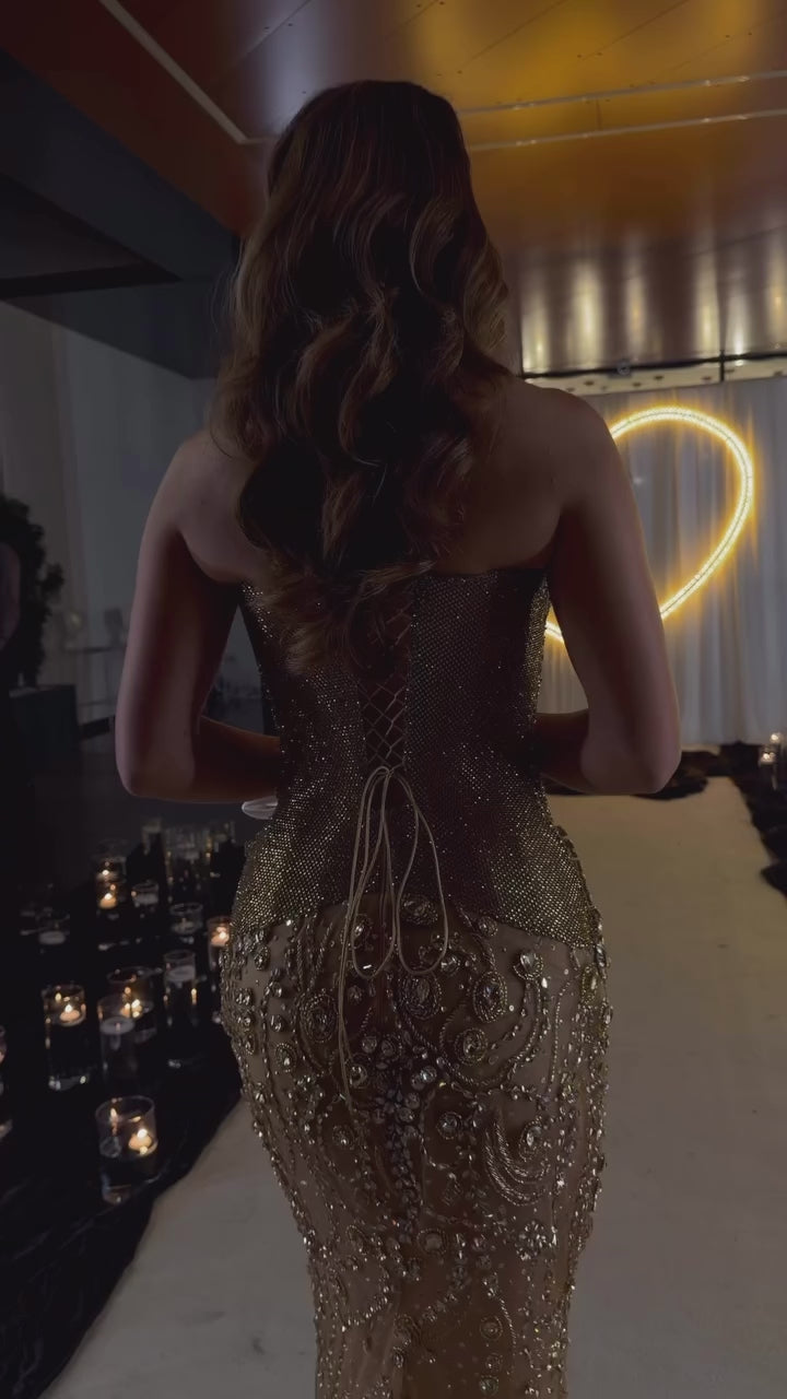 Închiriere Rochie Haute Couture Kosovo Designer - Gold Goddess